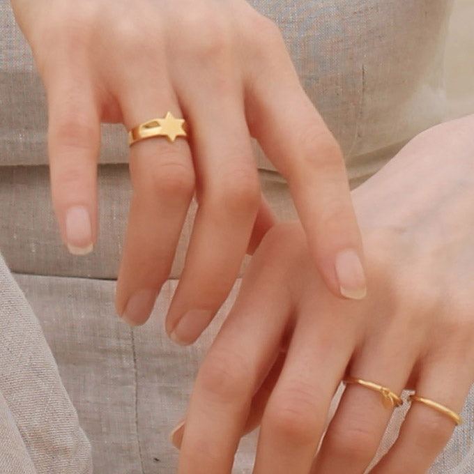 Lucy ring